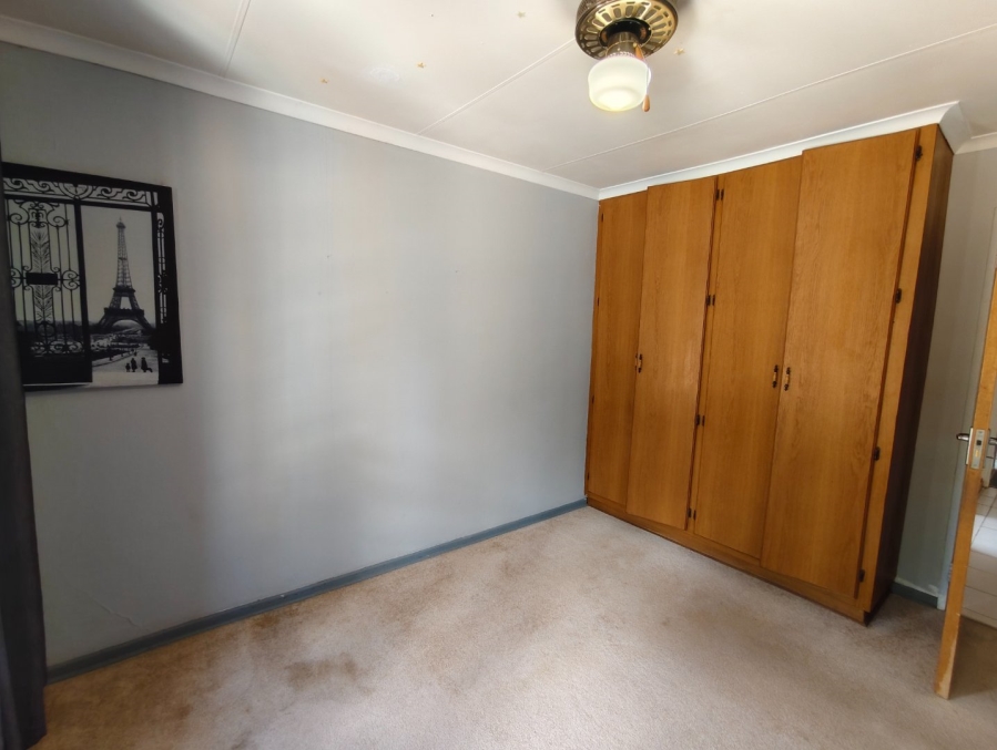 To Let 3 Bedroom Property for Rent in Uitsig Free State